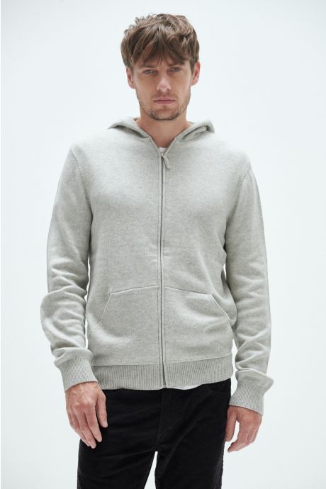 Campera con capucha, Bruno. (Gris Perla)