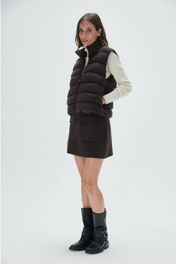 Pollera corta, Pully.